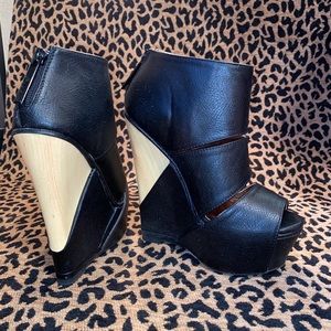 Platform wedge faux leather